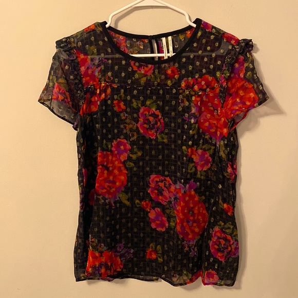 Anthropologie Tops - Rose embellished Anthropologie floral top size 6